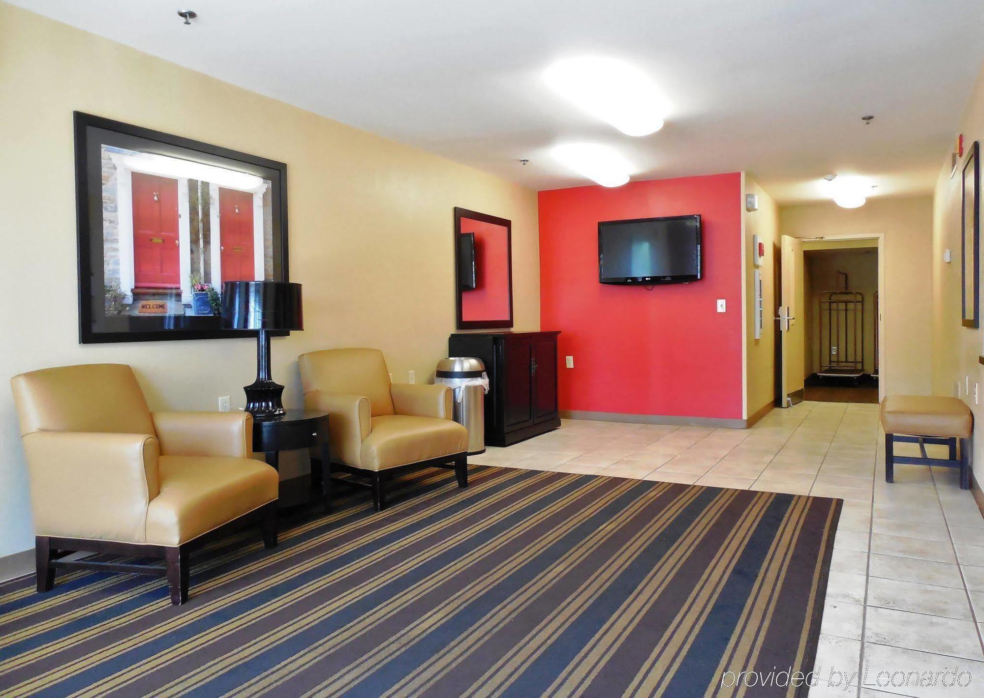 Extended Stay America Select Suites - Rockford - State Street Екстер'єр фото